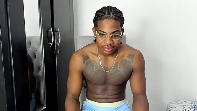 Snapshot of Darktemp_ chatting on February 28, 2026, 10:59 am Darktemp online show from February 28, 2026, 10:59 am