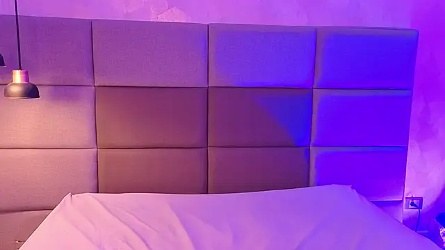 Emily luve online show from March 14, 2026, 7:31 pm