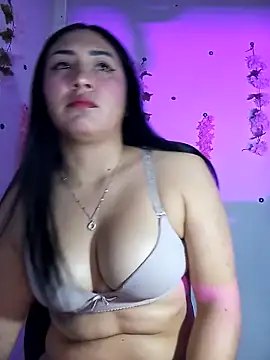 Emy cutee online show from March 19, 2026, 1:00 pm