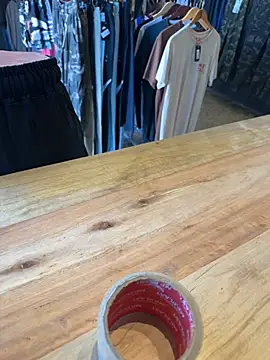 summerpremium online show from December 4, 2025, 3:22 pm