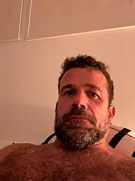 Snapshot of Daddymad chatting on November 28, 2025, 11:16 pm Daddymad online show from November 28, 2025, 11:16 pm