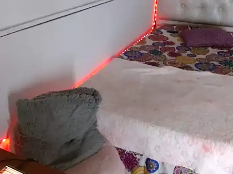 Pandora-horn online show from December 19, 2025, 5:10 am