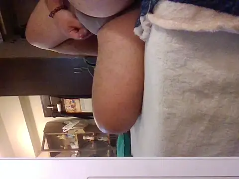 ilove90123 online show from March 27, 2026, 9:38 pm