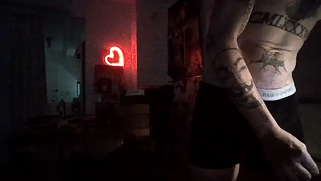 Snapshot of Mcpipington_Fun chatting on December 1, 2025, 9:15 pm Mcpipington Fun online show from December 1, 2025, 9:15 pm