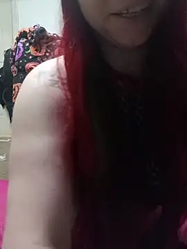 Snapshot of spunfoxxx chatting on February 23, 2026, 10:32 pm spunfoxxx online show from February 23, 2026, 10:32 pm