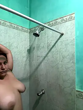 Kittysweet2001 online show from November 29, 2025, 9:09 am