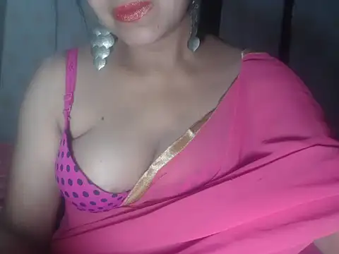 Snapshot of Hotronita123 chatting on May 14, 2026, 5:21 pm Hotronita123 online show from May 14, 2026, 5:21 pm