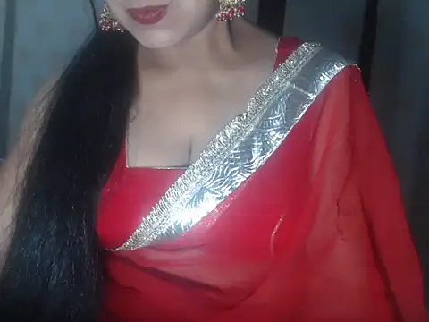 Snapshot of Hotronita123 chatting on May 1, 2026, 5:29 pm Hotronita123 online show from May 1, 2026, 5:29 pm
