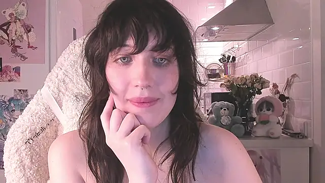 MePretty online show from December 27, 2024, 2:14 am