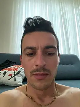 3turkish6model9 online show from April 5, 2026, 3:57 am