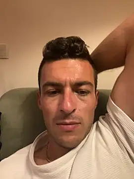 Snapshot of 3turkish6model9 chatting on June 10, 2026, 2:35 am 3turkish6model9 online show from June 10, 2026, 2:35 am