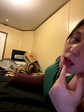 NovaBloum online show from December 3, 2025, 6:57 am