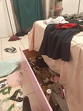 Cuchurus1216 online show from January 18, 2026, 6:33 pm