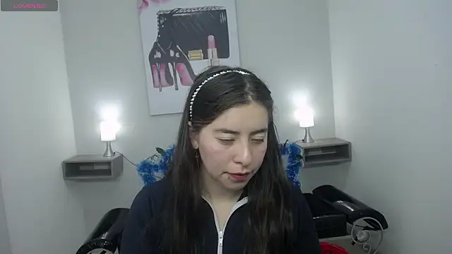 Keila x  online show from January 15, 2026, 8:23 pm