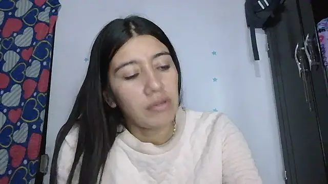 TaylorLove- online show from December 4, 2025, 11:48 pm