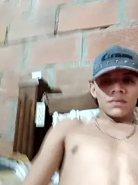 Snapshot of daniel_garzon chatting on December 2, 2025, 8:21 pm daniel garzon online show from December 2, 2025, 8:21 pm