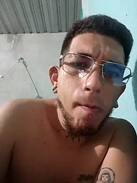 macarywillm online show from April 7, 2026, 6:37 am