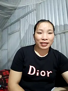 Evelyn-n online show from February 24, 2026, 11:44 am