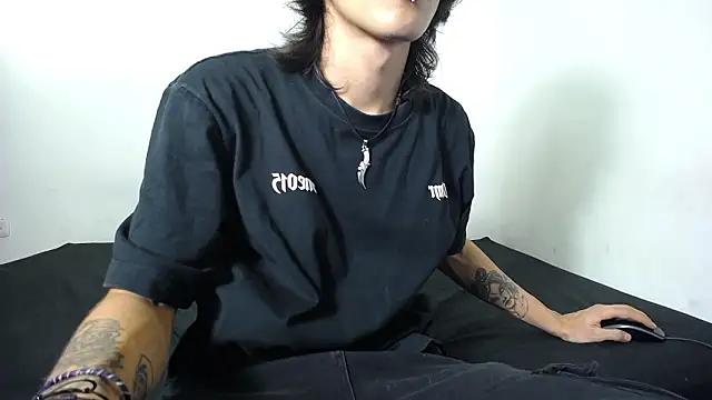 Slashot33 online show from February 22, 2026, 5:21 am