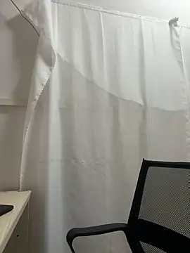 A-ZJunn online show from March 6, 2026, 12:44 pm