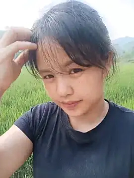 Snapshot of Pretty-haert chatting on May 15, 2026, 10:46 am Pretty-haert online show from May 15, 2026, 10:46 am