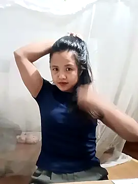 Snapshot of Pretty-haert chatting on April 18, 2026, 2:19 pm Pretty-haert online show from April 18, 2026, 2:19 pm