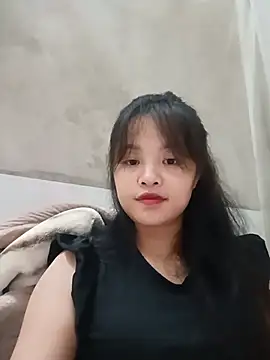 Pretty-haert online show from July 4, 2026, 2:43 pm
