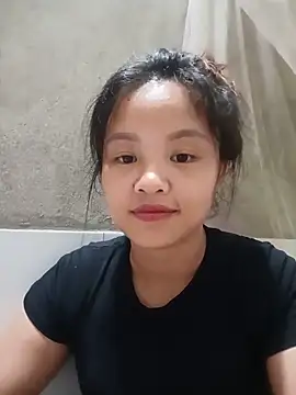 Pretty-haert online show from June 7, 2026, 4:39 am