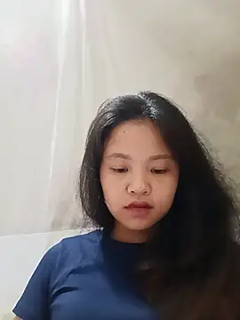 Snapshot of Pretty-haert chatting on May 27, 2026, 12:31 am Pretty-haert online show from May 27, 2026, 12:31 am