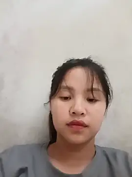 Snapshot of Pretty-haert chatting on May 13, 2026, 3:19 pm Pretty-haert online show from May 13, 2026, 3:19 pm