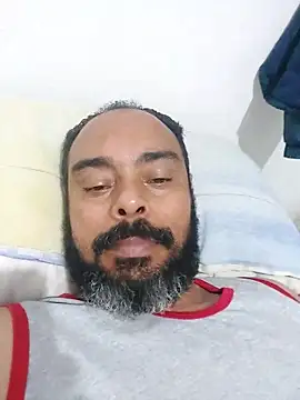 avatazo online show from December 1, 2025, 5:52 am