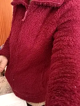 gatitachula93 online show from March 11, 2026, 3:50 pm