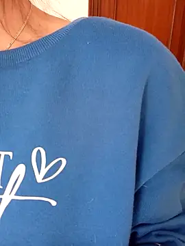 gatitachula93 online show from March 31, 2026, 2:08 pm