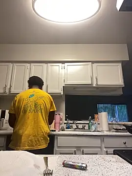 JaHavin- online show from April 17, 2026, 11:07 pm