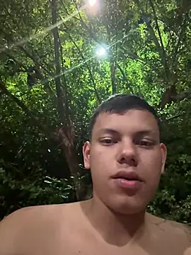 Snapshot of Latin_boys79 chatting on February 20, 2026, 6:19 am Latin boys79 online show from February 20, 2026, 6:19 am