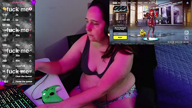 msgamergirl69 online show from January 7, 2026, 2:27 am