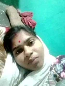 Snapshot of Big_hot44 chatting on December 21, 2025, 3:57 pm Big hot44 online show from December 21, 2025, 3:57 pm