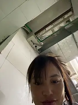 Lilik2 online show from April 2, 2026, 1:46 am