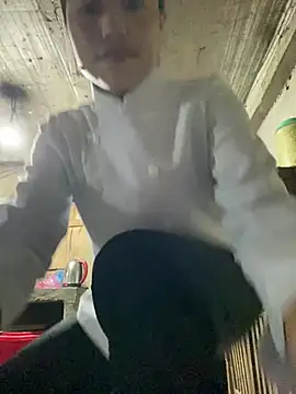 Snapshot of Lilik2 chatting on January 15, 2026, 11:08 pm Lilik2 online show from January 15, 2026, 11:08 pm