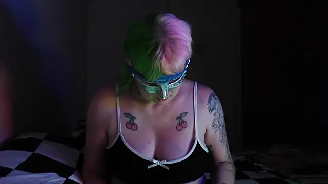 Xrubyyxx online show from December 2, 2025, 7:04 pm