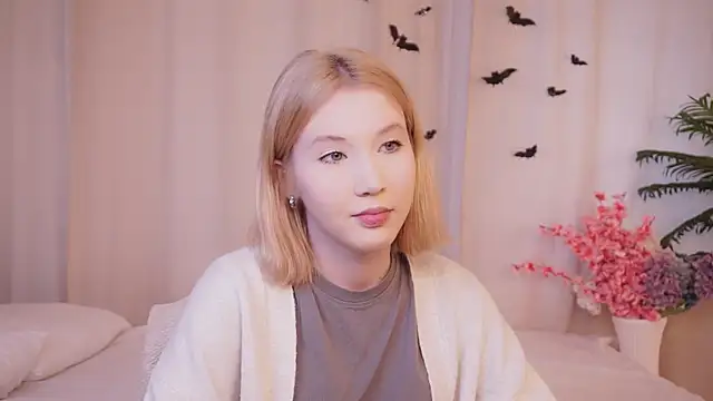 Snapshot of DonitaTerranova chatting on December 2, 2025, 8:38 am DonitaTerranova online show from December 2, 2025, 8:38 am