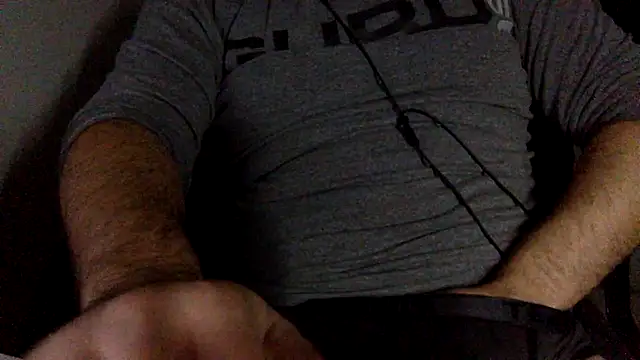 maxricc1 online show from December 1, 2025, 5:14 pm