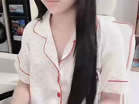 Yuyu-baobei online show from March 4, 2026, 8:16 pm