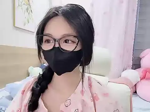 Yuyu-baobei online show from January 11, 2026, 6:59 pm