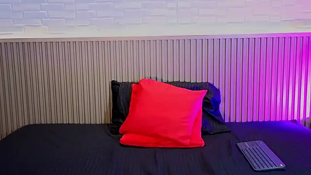 EmyVega online show from February 27, 2026, 11:26 pm