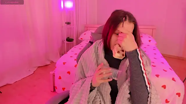 KrisDoeil online show from March 3, 2026, 2:18 am