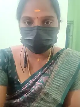 Snapshot of Tamil_Pallavi chatting on January 5, 2026, 6:22 pm Tamil Pallavi online show from January 5, 2026, 6:22 pm