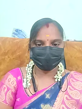 Snapshot of Tamil_Pallavi chatting on February 5, 2026, 6:15 pm Tamil Pallavi online show from February 5, 2026, 6:15 pm