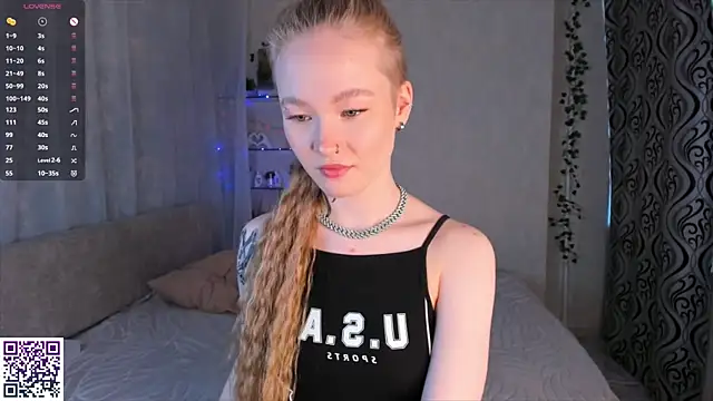 MaireLanda online show from April 1, 2026, 4:25 am