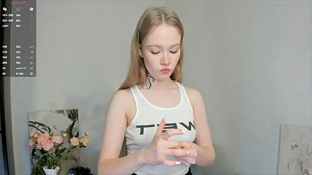 MaireLanda online show from February 3, 2026, 4:54 am